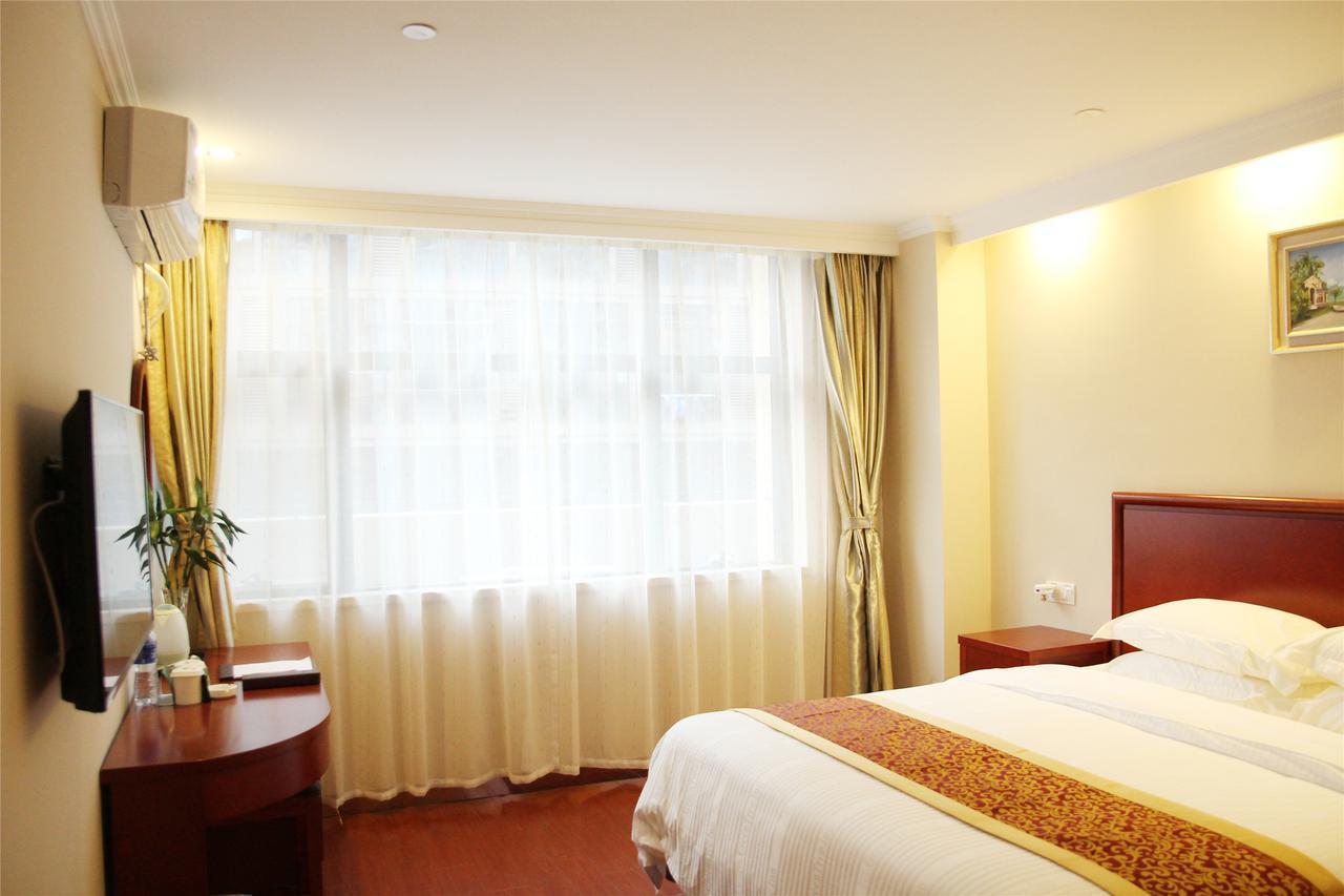 Greentree Inn Shanghai Minhang District Beiqiao Subway Station Express Hotel Luaran gambar