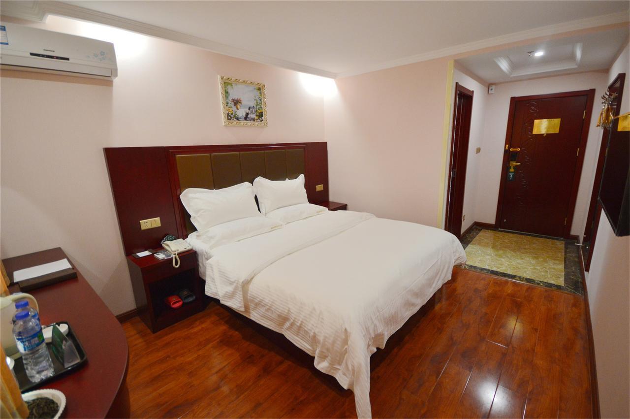 Greentree Inn Shanghai Minhang District Beiqiao Subway Station Express Hotel Luaran gambar